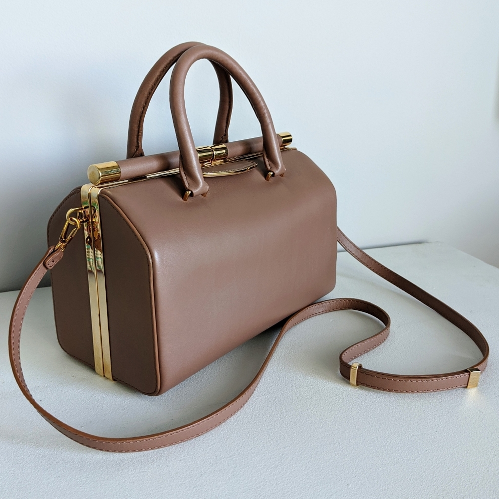 Tyler Alexandra - Jamie Doctor Med - Camel Rose